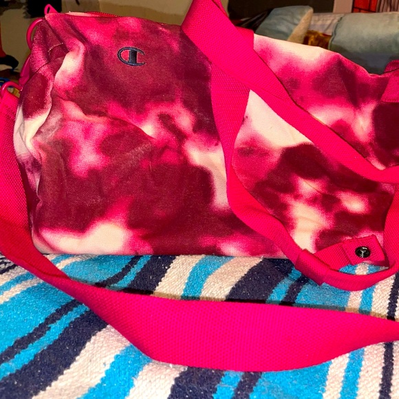 CHAMPION DUFFLE BAG - Picture 6 of 15